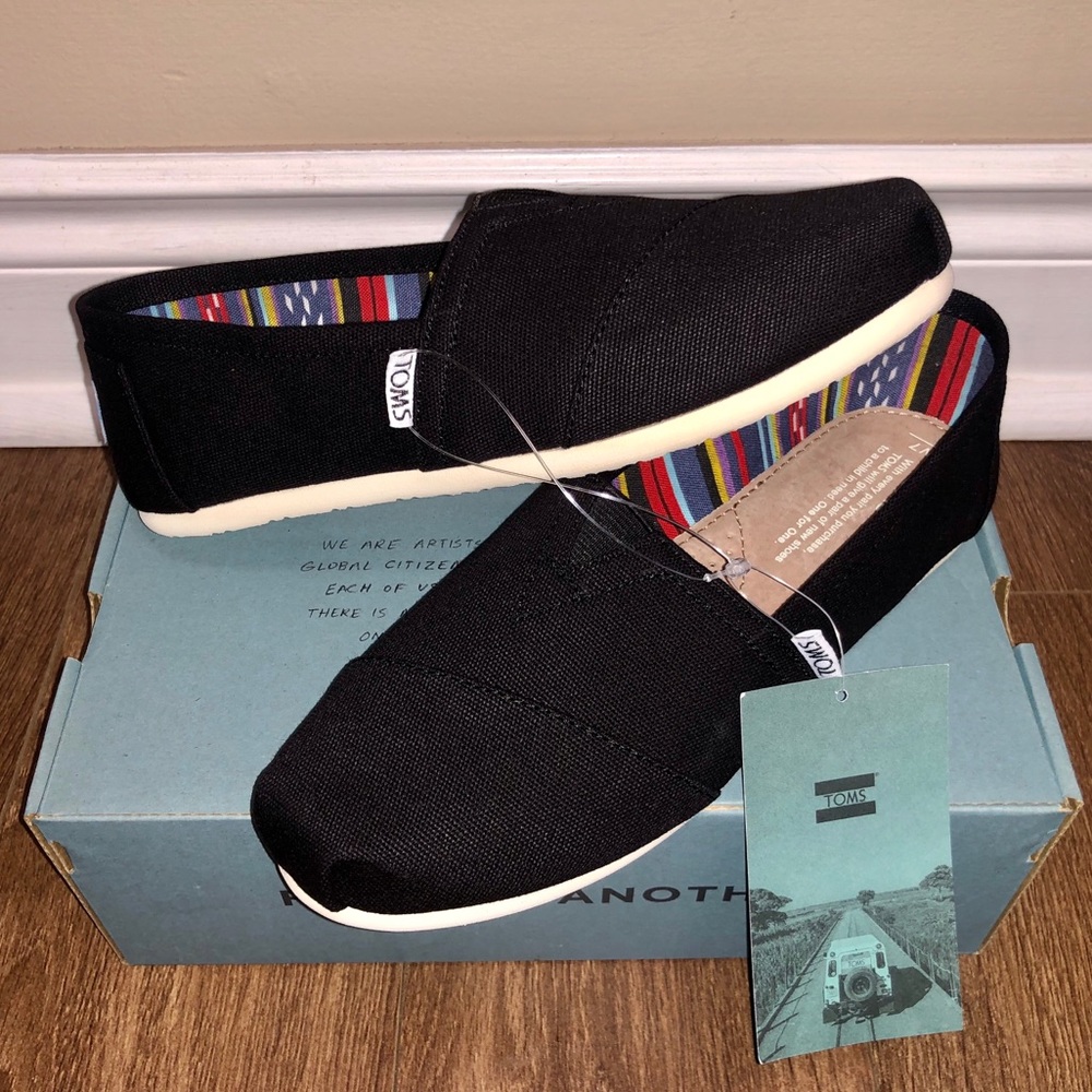Toms Classic Black - Picture 1 of 2